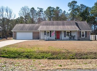 387 Woodberry Cir, Raeford, NC 28376