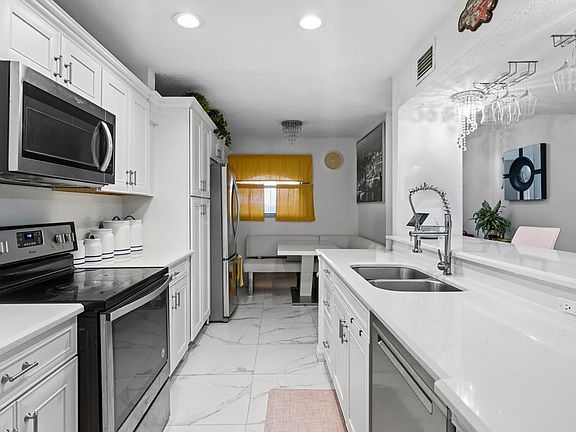 4th image of 10762 La Placida Drive #7-107