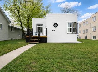 315 N Aberdeen St SE, Medicine Hat, AB T1A 0R3