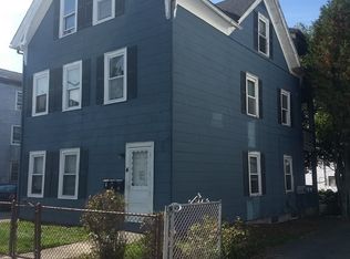 4 Perry Ave, Worcester, MA 01610