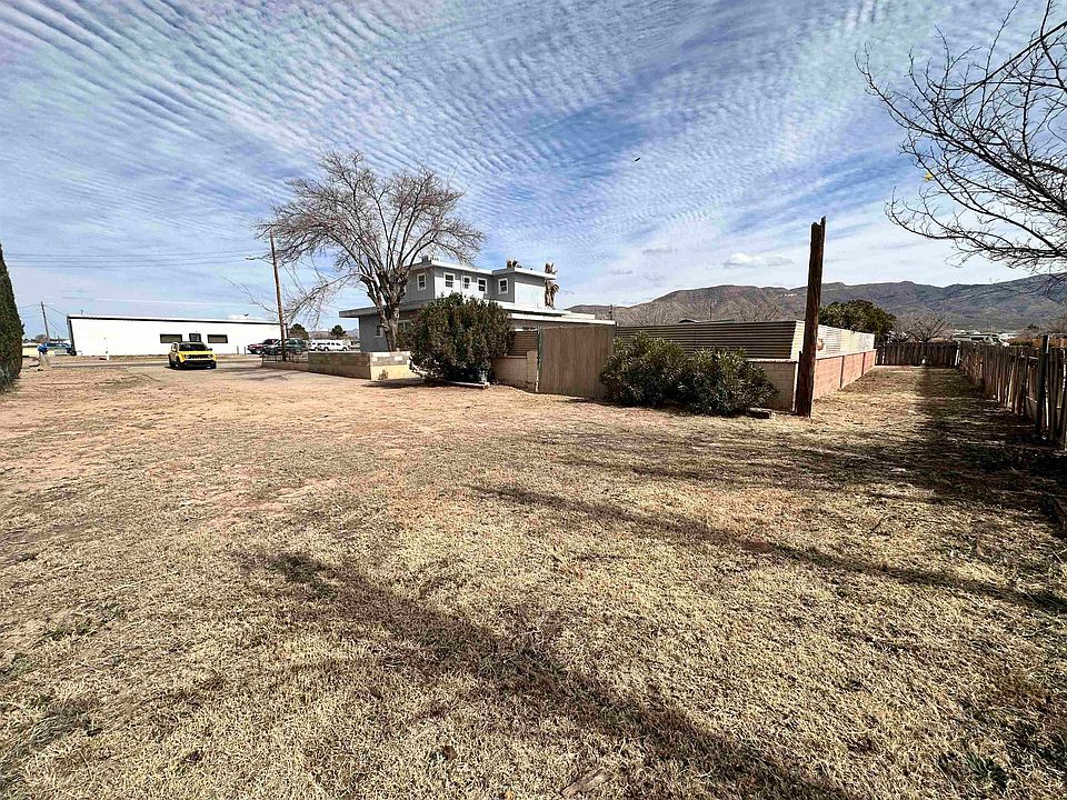 300 24th St, Alamogordo, NM 88310 MLS 167514 Zillow