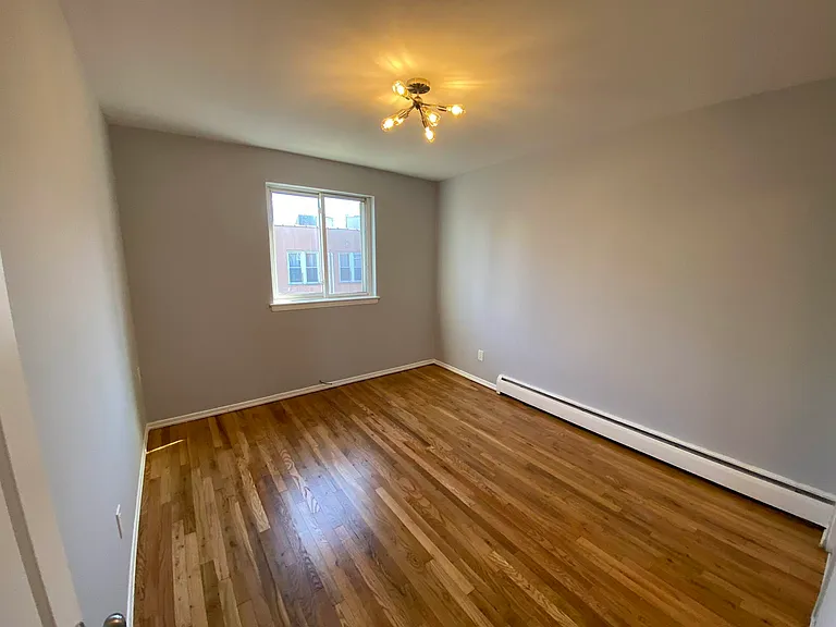 25-17 33rd St #3 — Photo 11