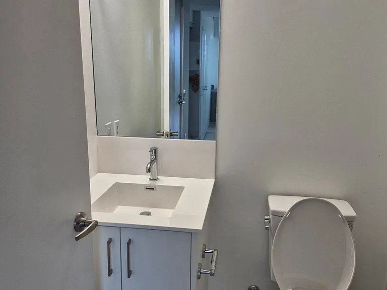 4010 Eglinton Ave W #1014 — Photo 15