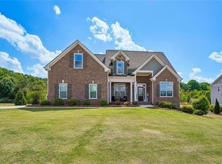 1354 Horseshoe Bend Ln, Bogart, GA 30622