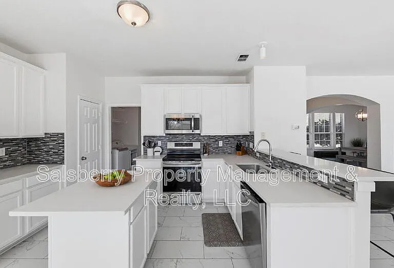 4943 Sunset Ridge Dr — Photo 12