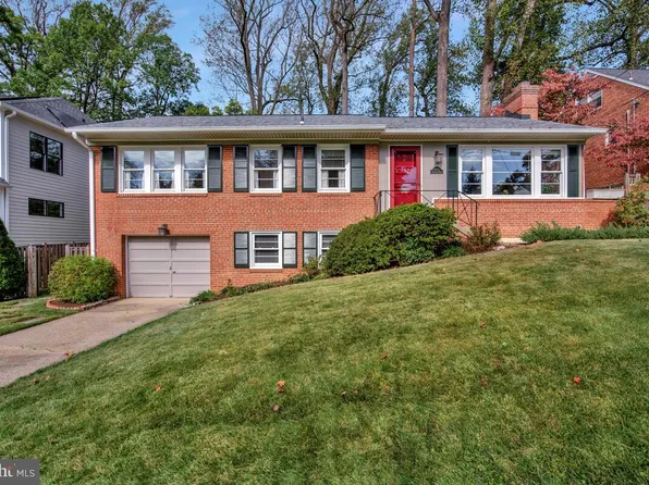 5811 Ridgefield Rd, Bethesda, MD 20816