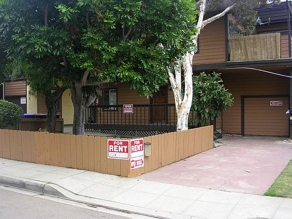 3rd image of 3937 Gresham St APT C