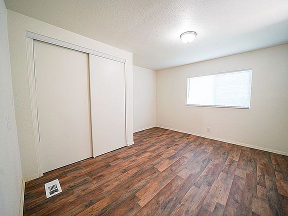 3rd image of 550 Palm Dr Lot 44