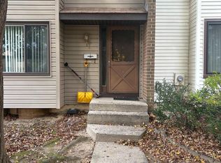 721 Twin Rivers Dr N, East Windsor, NJ