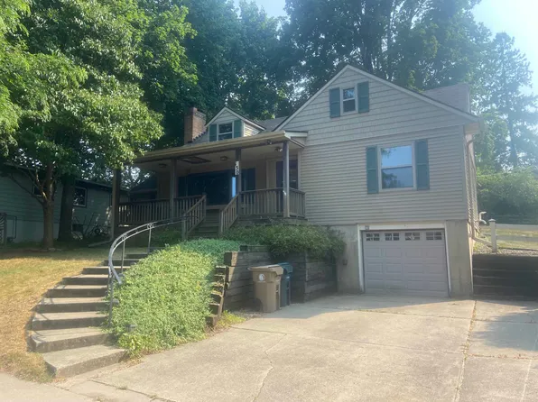 130 Merlham Dr, Madison, WI 53705