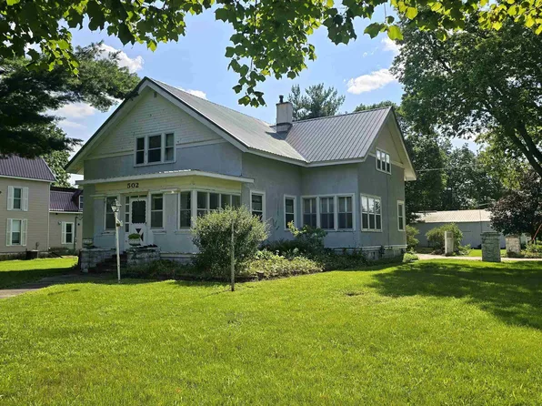 502 S Main St, Clarksville, IA 50619
