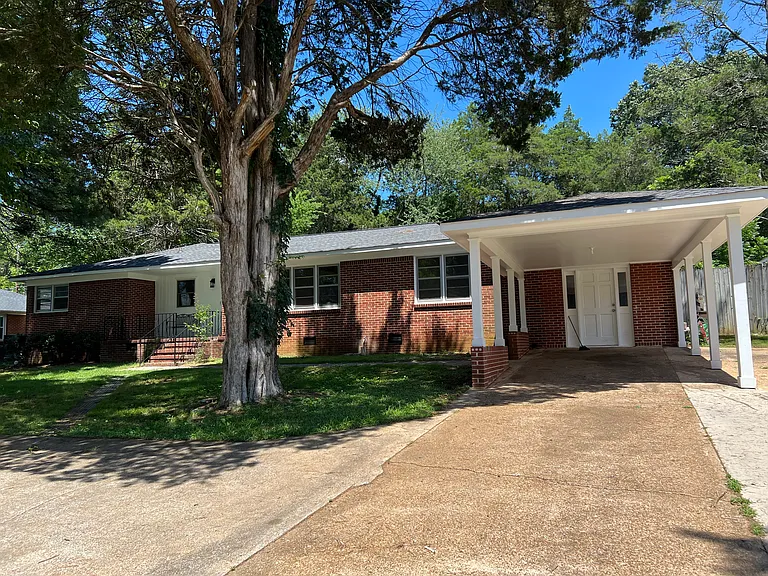 5205 Whitesburg Dr SE — Photo 4