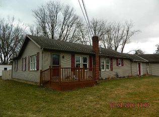 1600 Ranch Rd, Warsaw, IN 46580