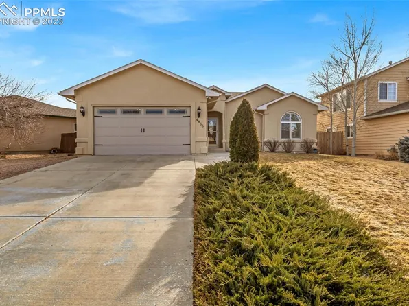 4866 Crested Hill Drive, Pueblo, CO 81008