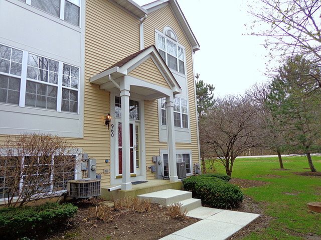 1st image of 960 S Darla Ct