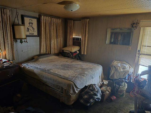 2nd image of 4125 Park St N #418