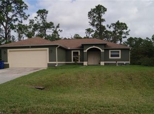 1055 Bells St E, Lehigh Acres, FL 33974