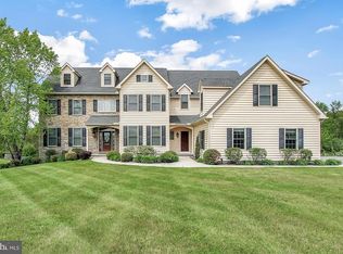 151 Meadow View Dr, READING, PA 19605