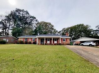 228 Bellehurst Dr, Montgomery, AL 36109