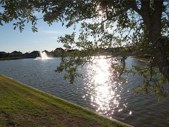 Don't let the sun set on your dreams.  Make Legends Ranch your home...your dream come true.