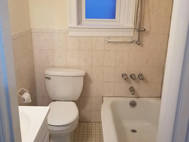 92 31st Ave — Photo 7