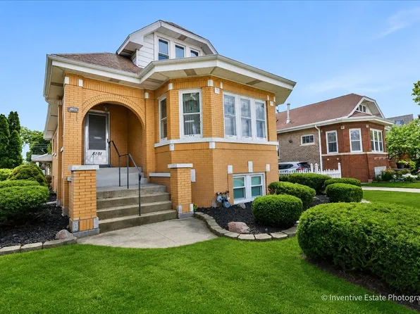 8101 White Ave, Lyons, IL 60534