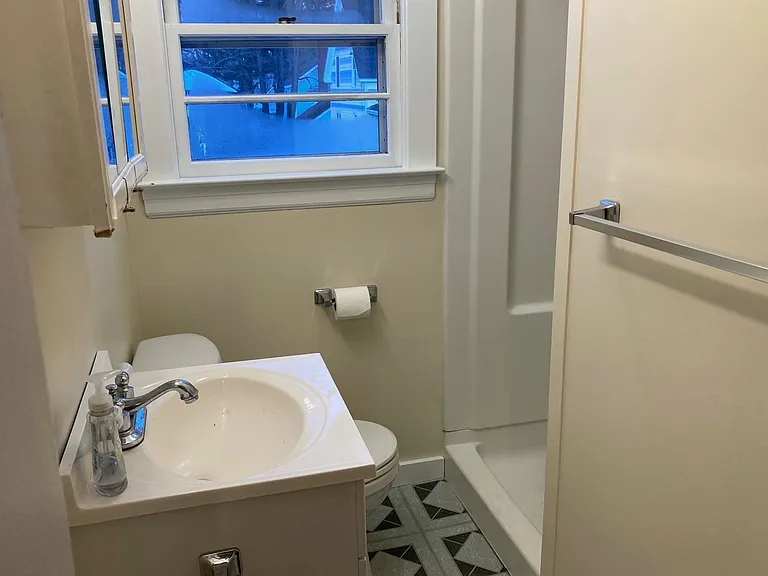 31 W Old Orchard Ave #D — Photo 5
