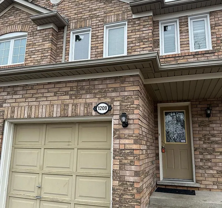 1209 Quest Cir