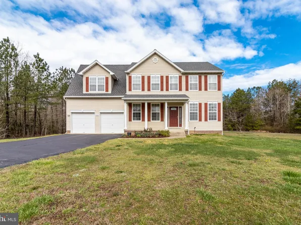 22041 Long Bow Dr, California, MD 20619