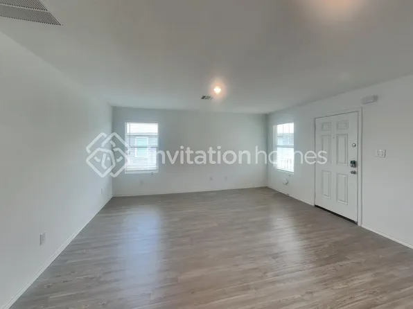 113 Parish Ln, New Braunfels, TX 78130