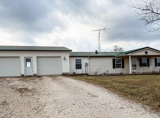 4607 Beard Rd, Loogootee, IN 47553