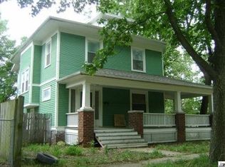 1017 SW 15th St, Topeka, KS 66604