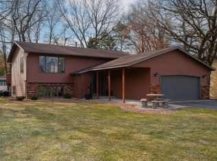 2043 W Highview Dr, Sauk Rapids, MN 56379