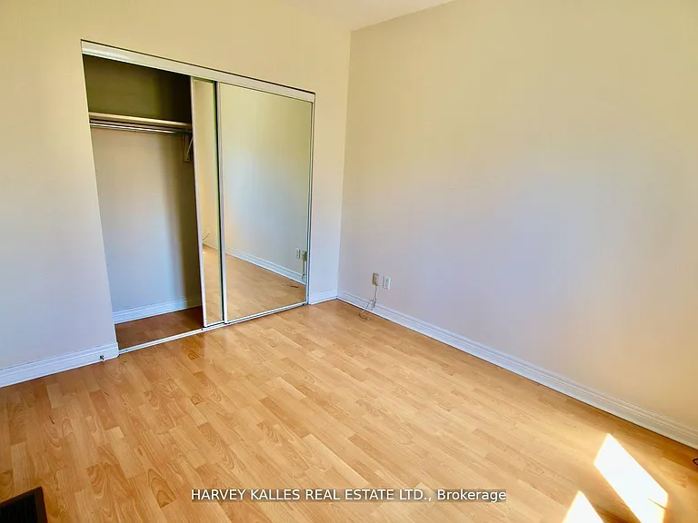775 Ossington Ave #2 — Photo 5