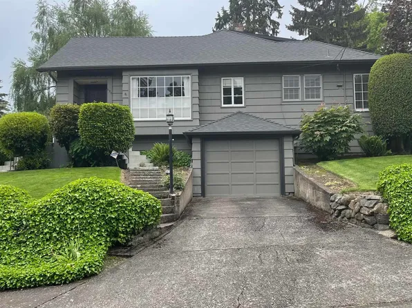 590 Hoyt St SE, Salem, OR 97302