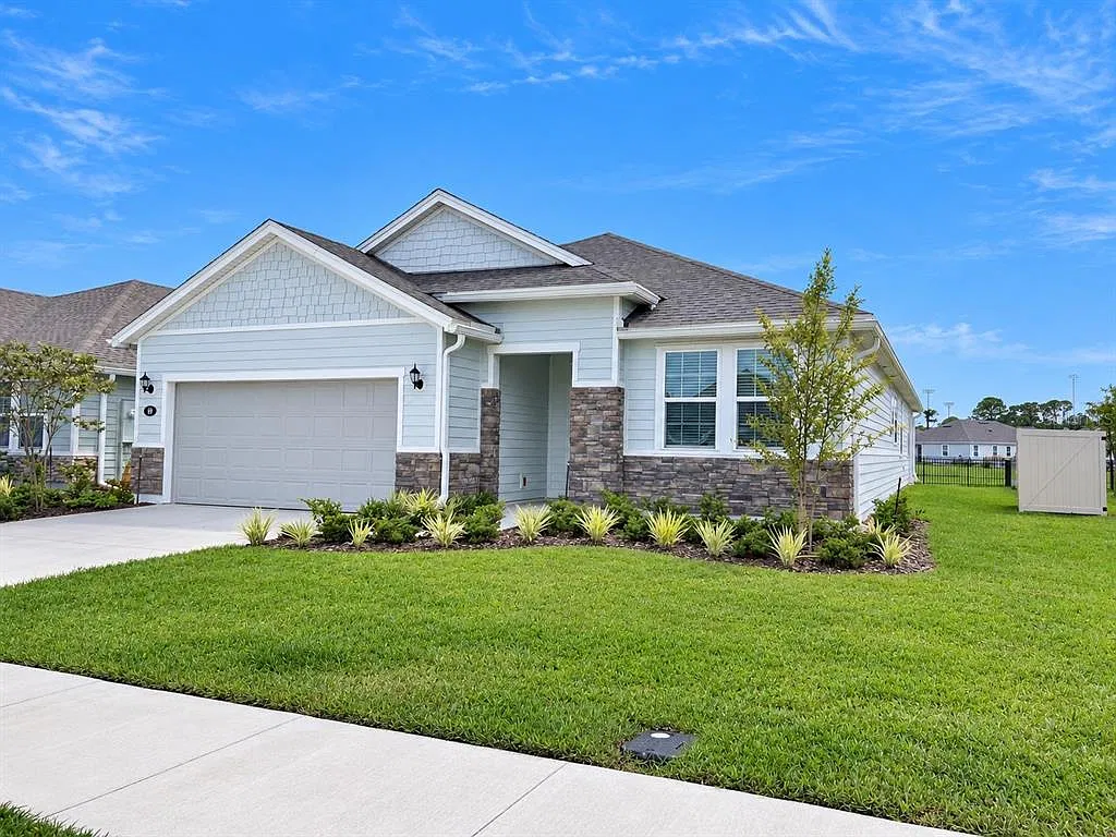 4 bed, 3.0 bath, 2239 sqft, $3,200 — Photo 2