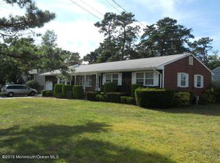 430 Aurora Dr, Brick, NJ 08723