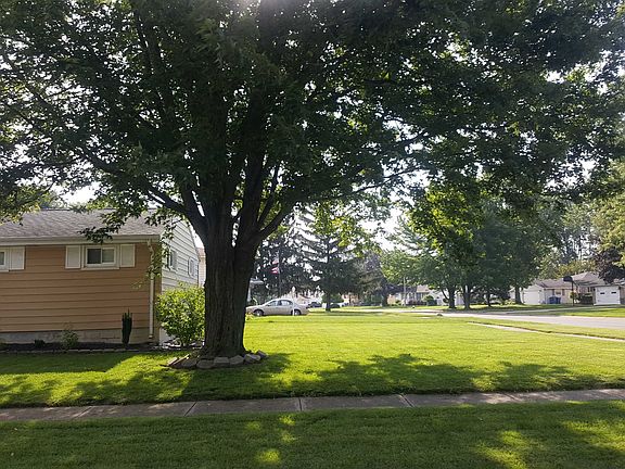 5th image of 4173 Cambridge Ave