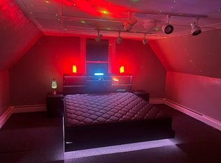 528 Gorham St, Lowell, MA 01852