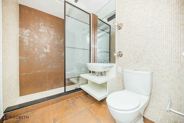Rented by Nooklyn NYC LLC | media 8