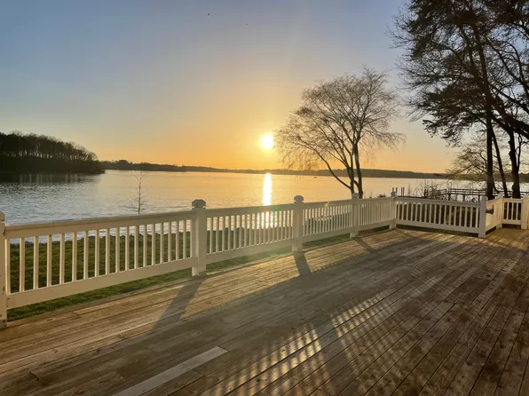 19017 Casual Cay Ln, Cornelius, NC 28031