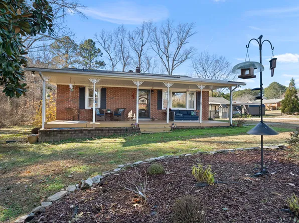 322 Robbins Rd, Durham, NC 27703