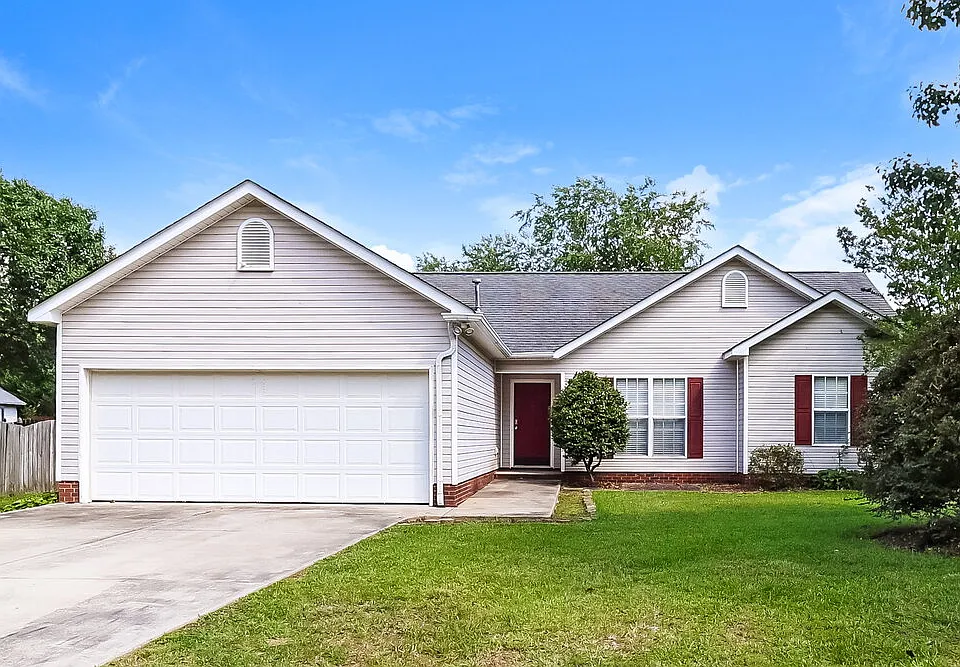 310 Tamarack Dr