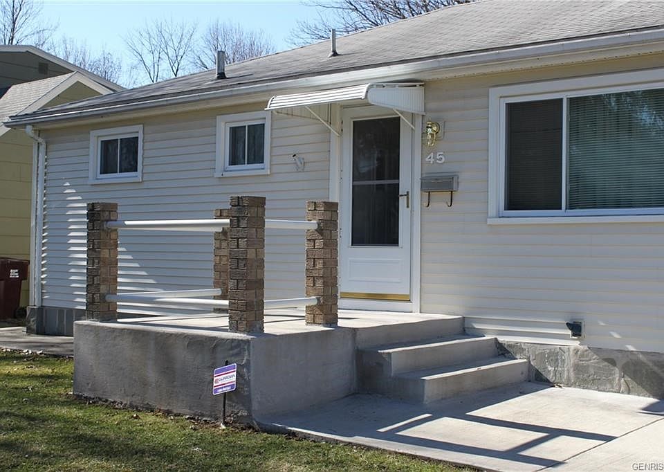 2nd image of 45 Rossmore St