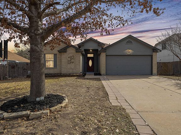 2nd image of 15 Azalea Dr