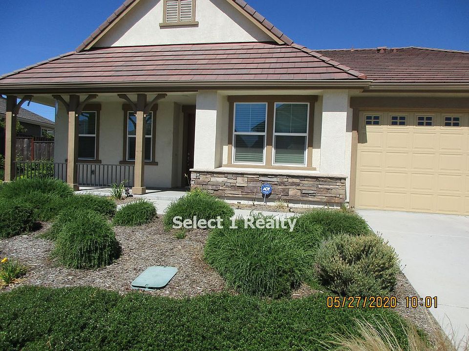 1st image of 3004 Serra Way
