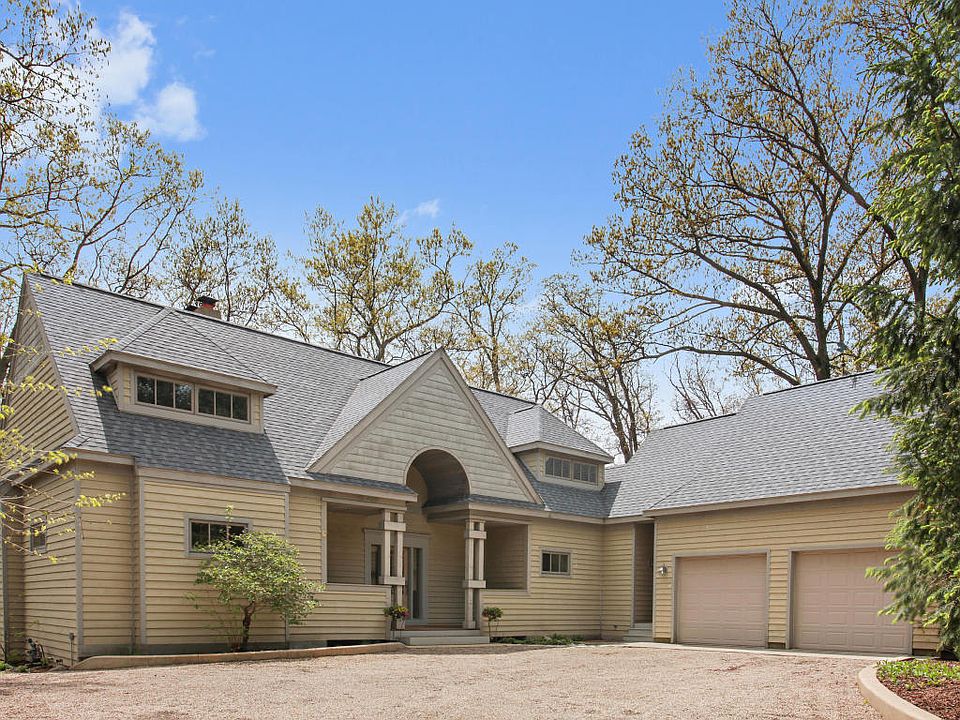 1st image of 11086 Riverview Dr