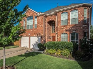 10516 Donnis Dr, Fort Worth, TX 76244