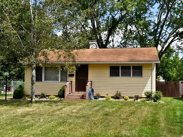 1964 Stewart Dr NW, Warren, OH 44485