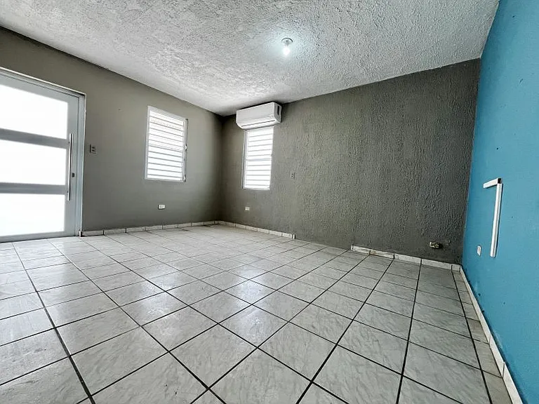 Urb Vistamar 903 Ave Galicia Piso 2 — Photo 5